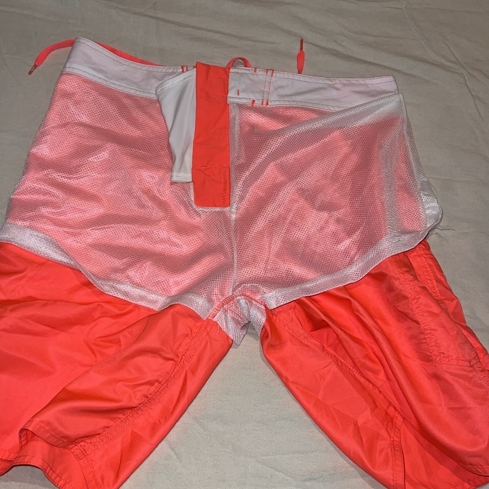 Body Glove Swim Trunks Size 34 - Picture 5 of 10